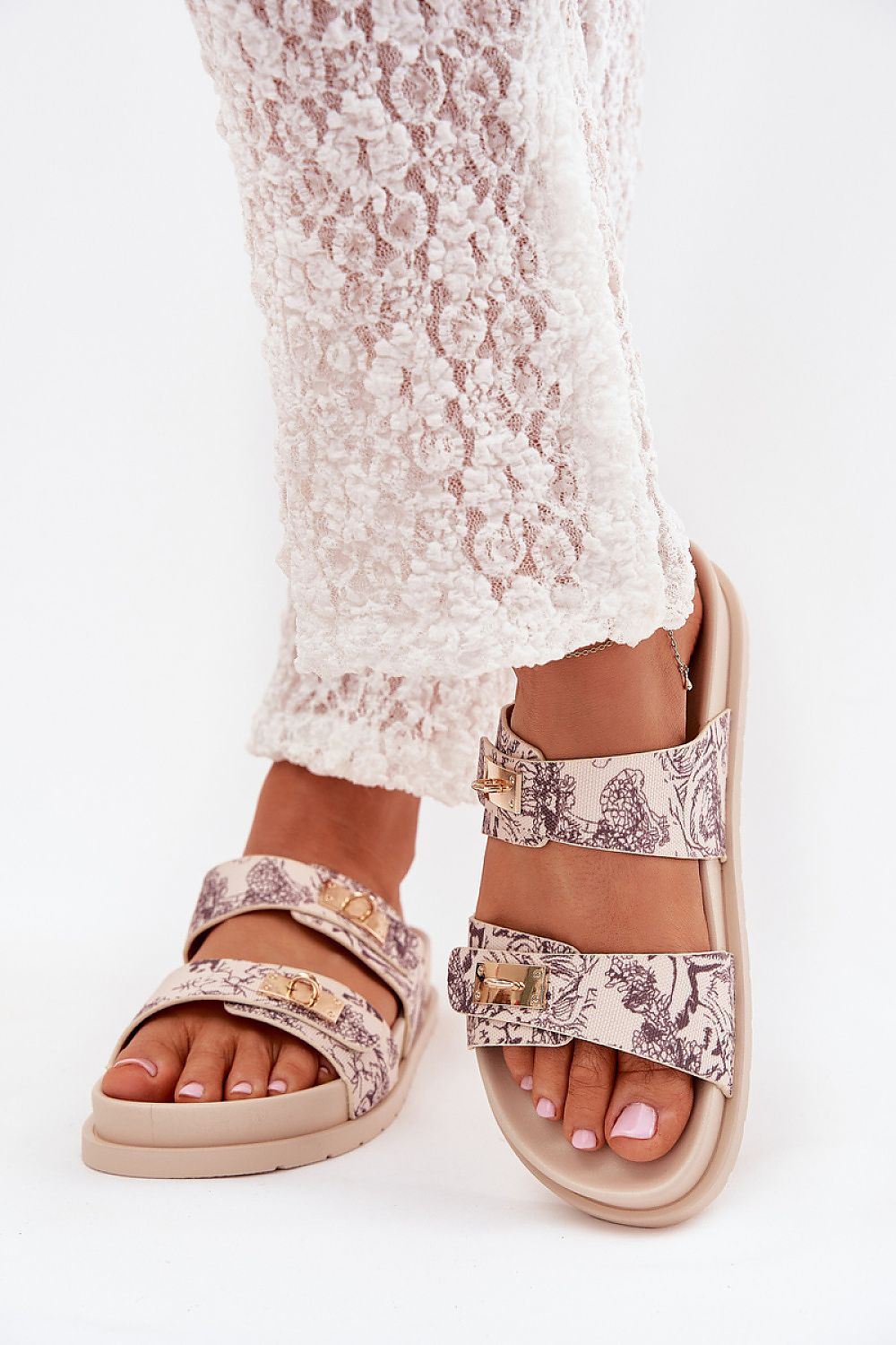  ciabatte model 215733 Step in style 