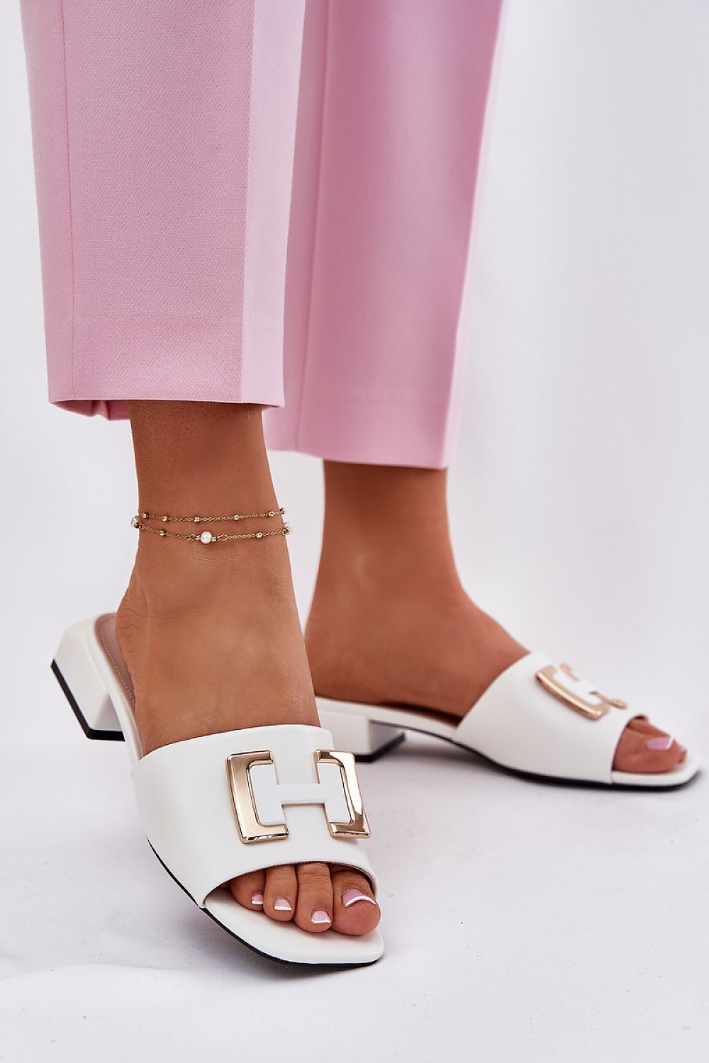  ciabatte model 215982 Step in style 