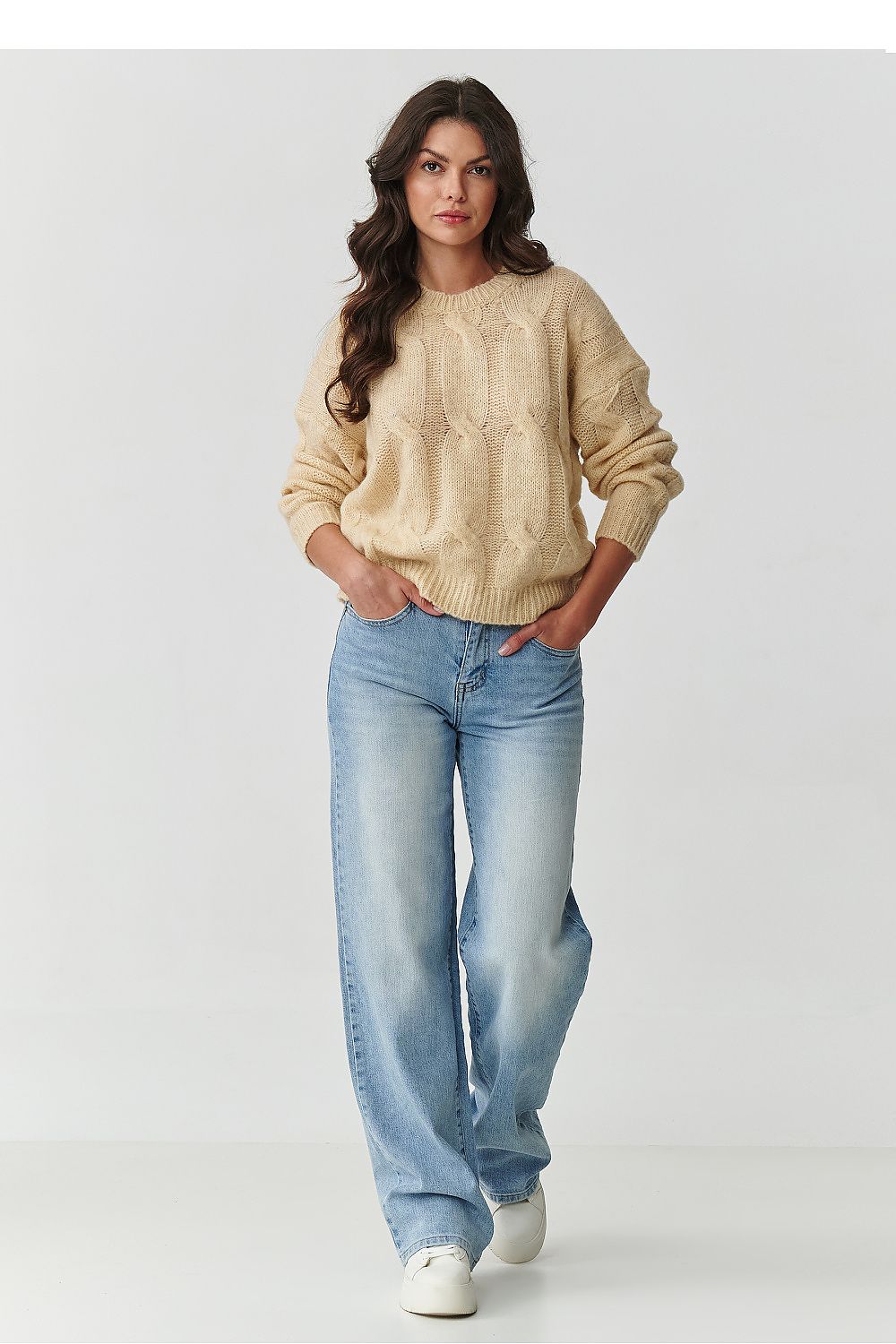  Maglione model 217363 Makadamia 