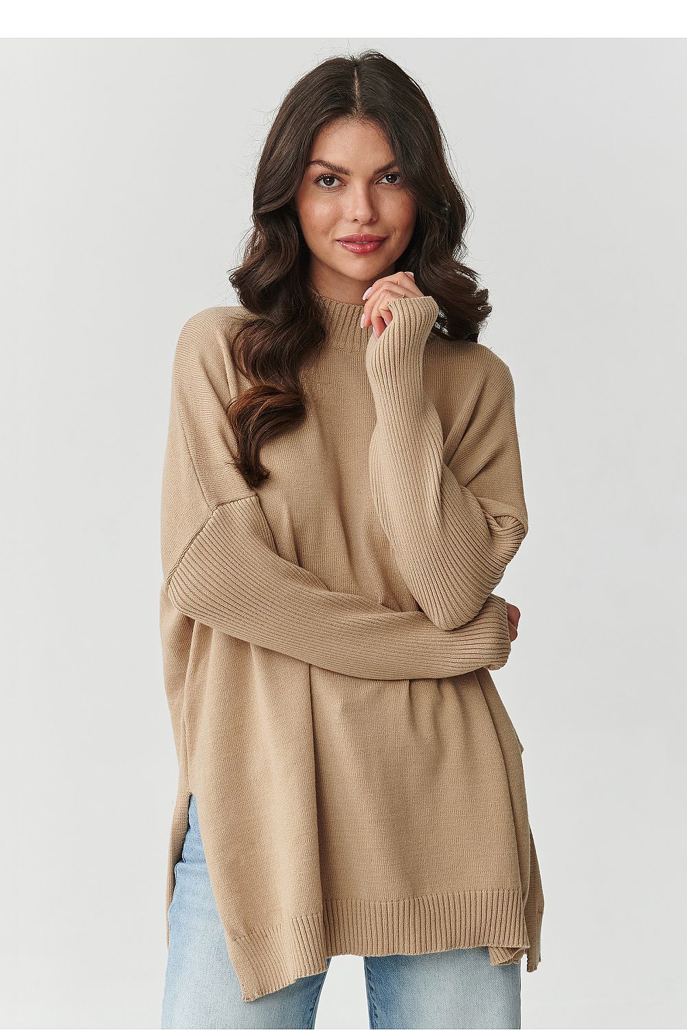  Maglione model 217400 Makadamia 