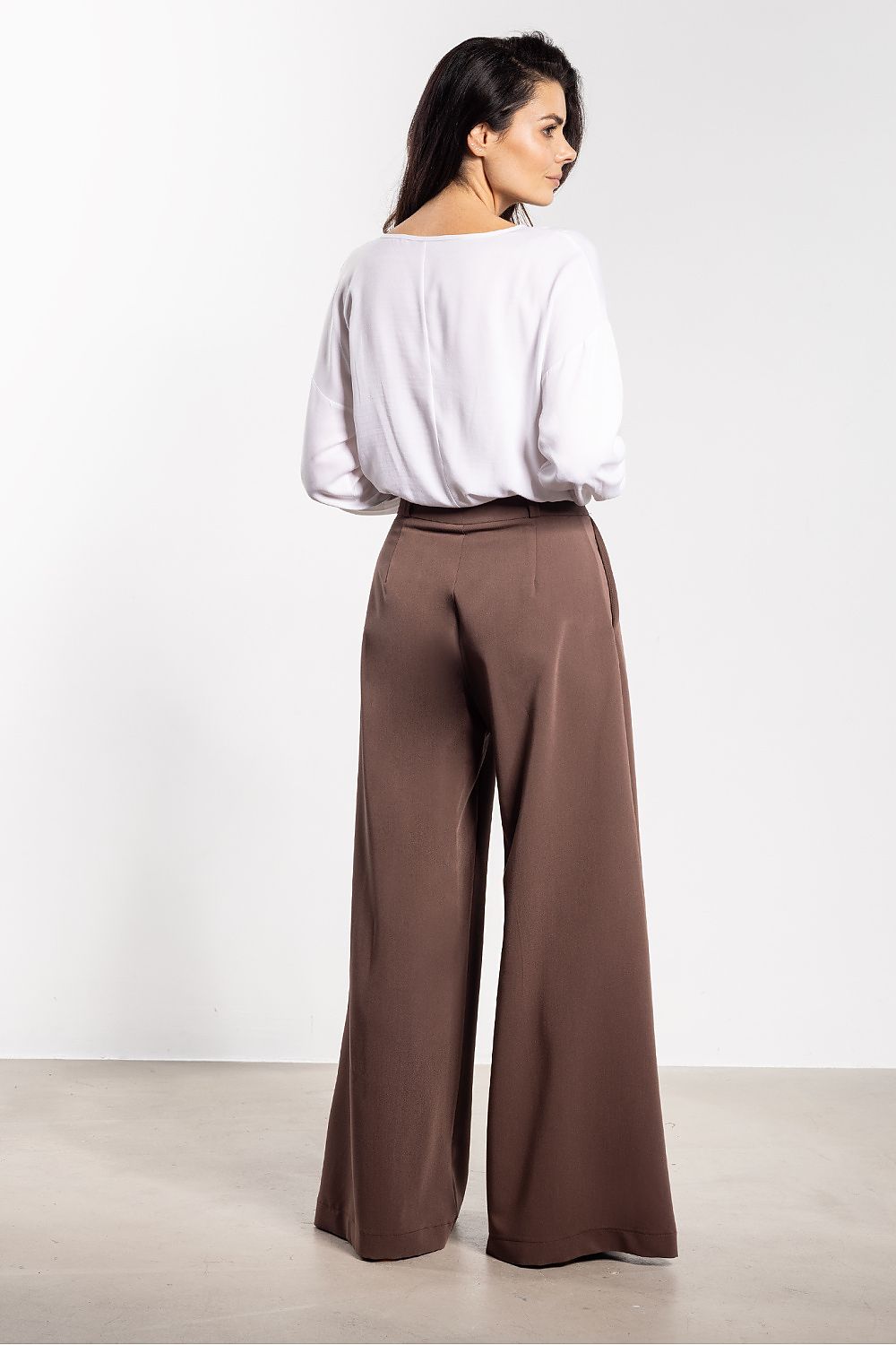 Pantaloni da donna model 218988 awama 