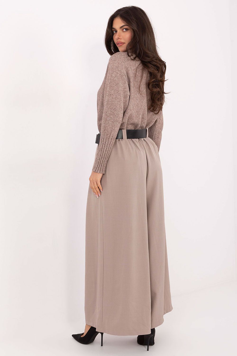  Pantaloni da donna model 220022 Italy Moda 