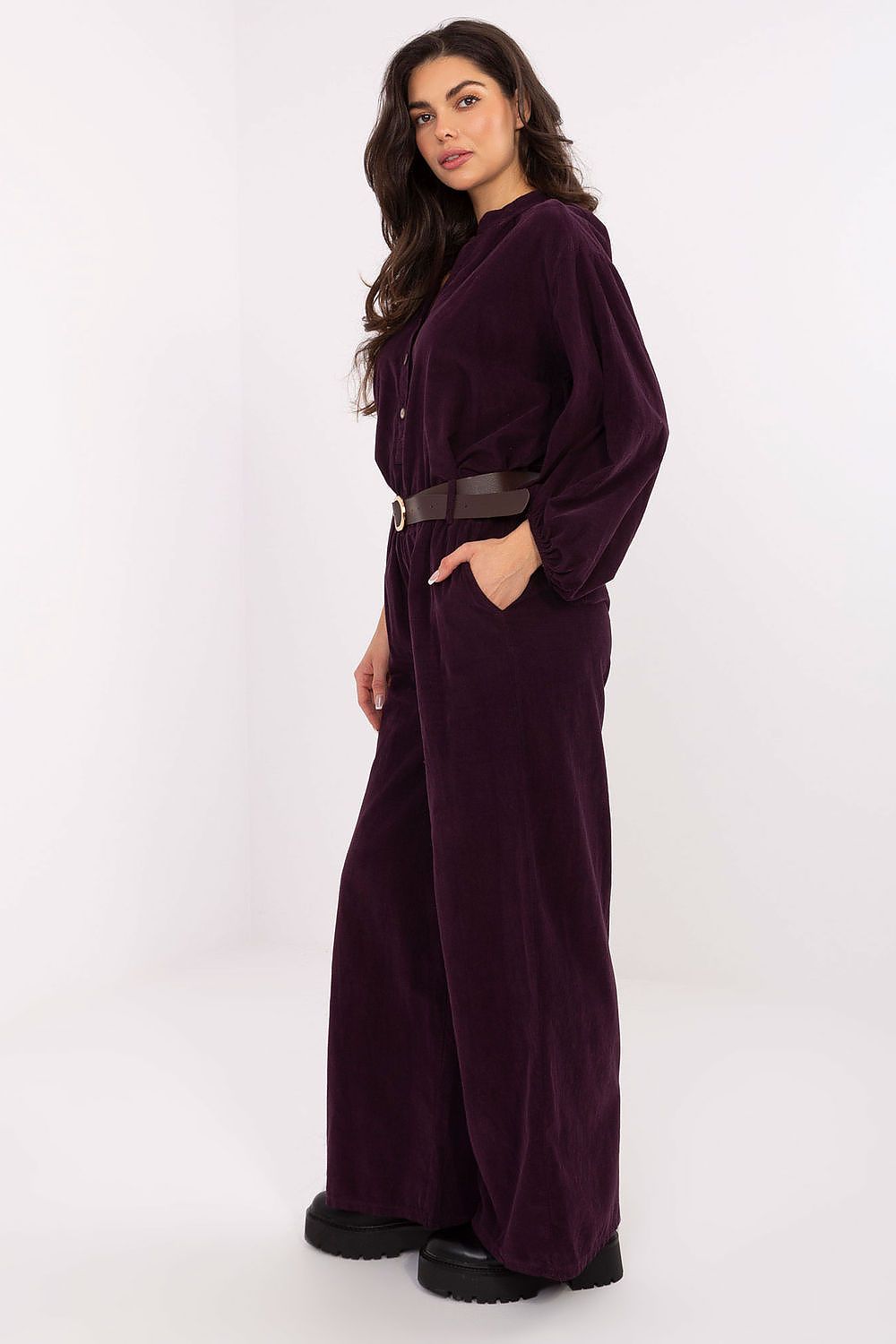  Pantaloni da donna model 220285 Italy Moda 