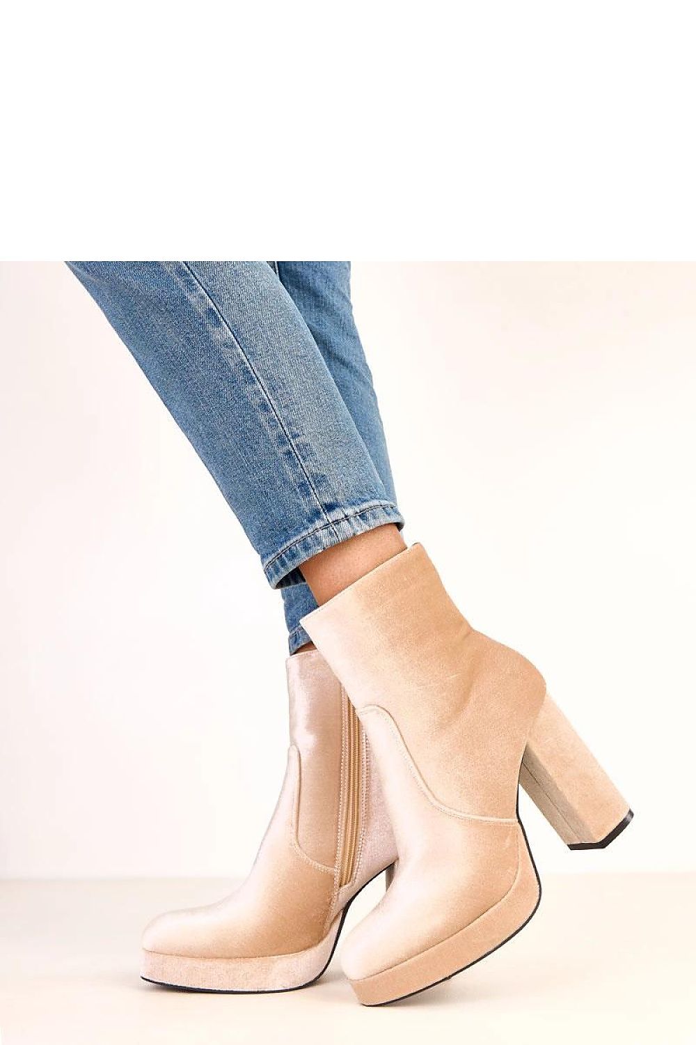  Scarpe con tacco model 220580 Solea 