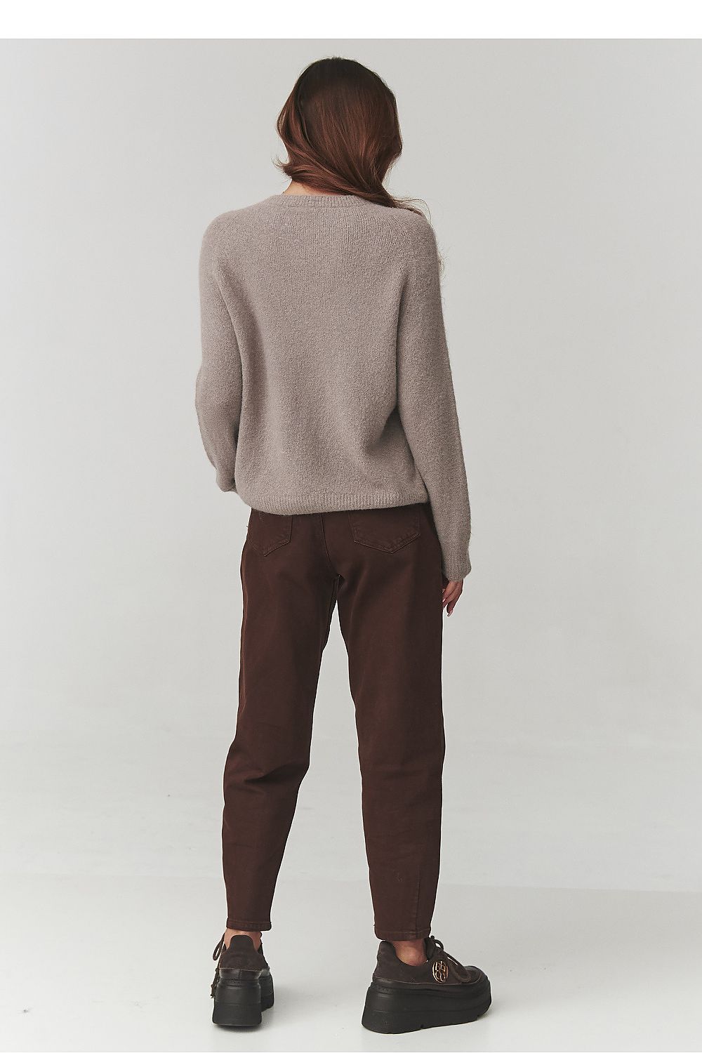  Maglione model 220789 Makadamia 