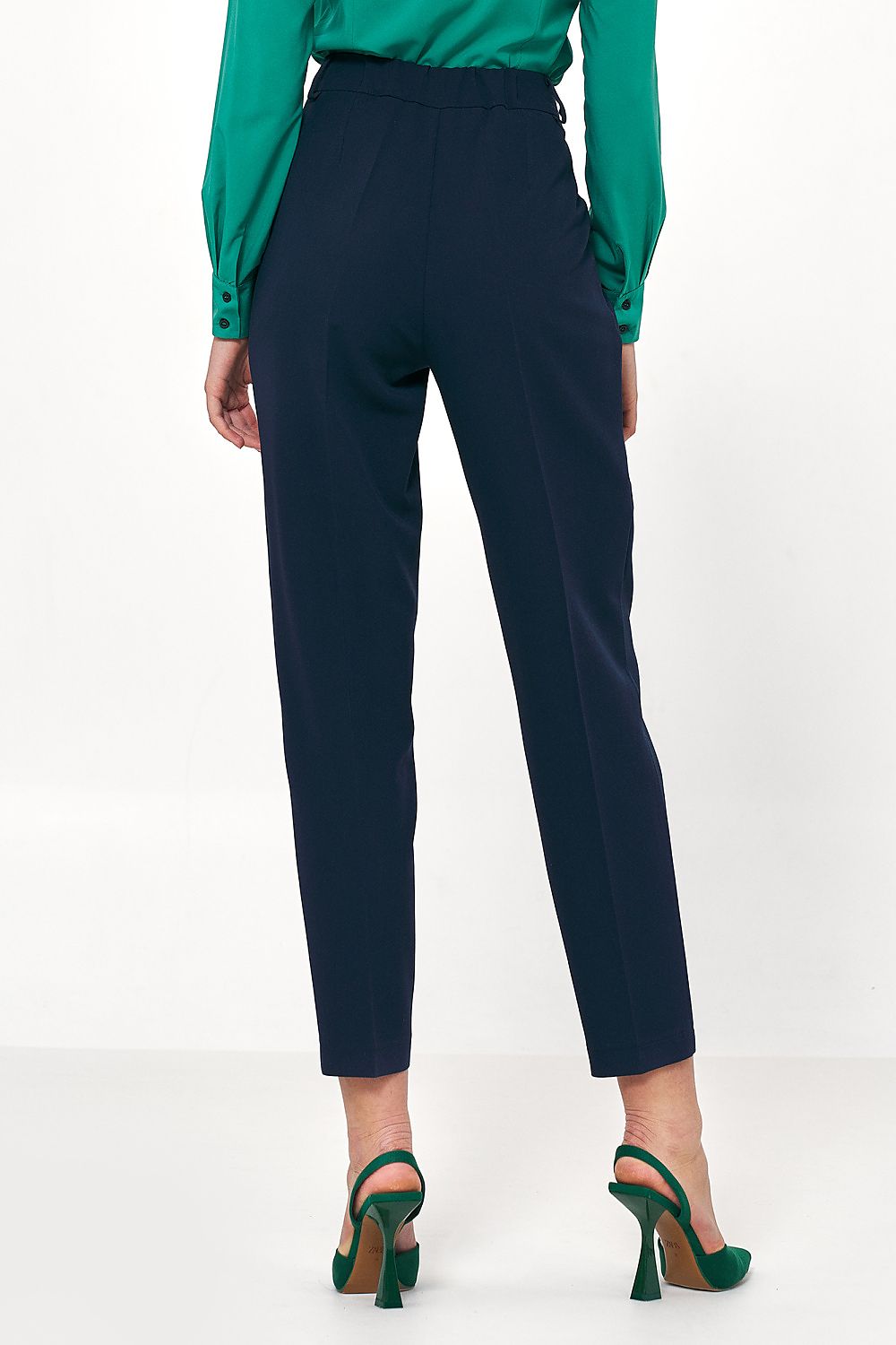  Pantaloni da donna model 221220 Nife 