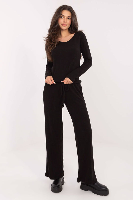  Pantaloni da donna model 221381 Factory Price 