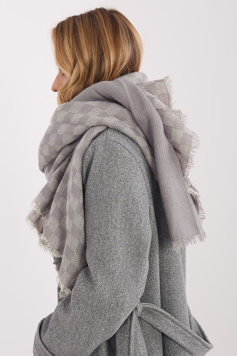  Scialle model 222303 AT 