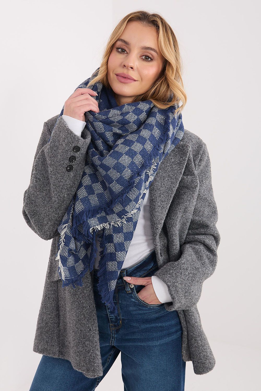  Scialle model 222304 AT 