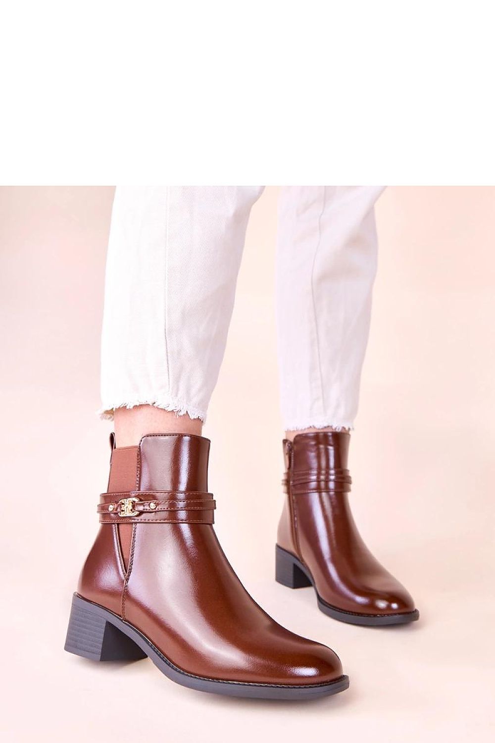  Scarpe con tacco model 222371 Solea 