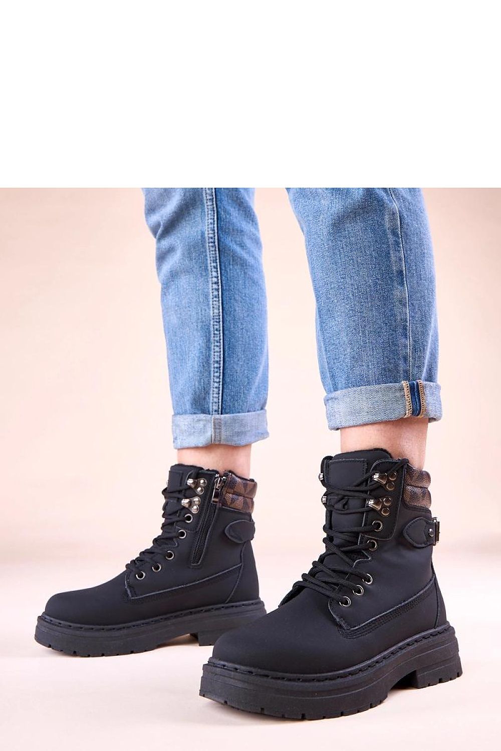  Scarpe trapper model 222375 Solea 