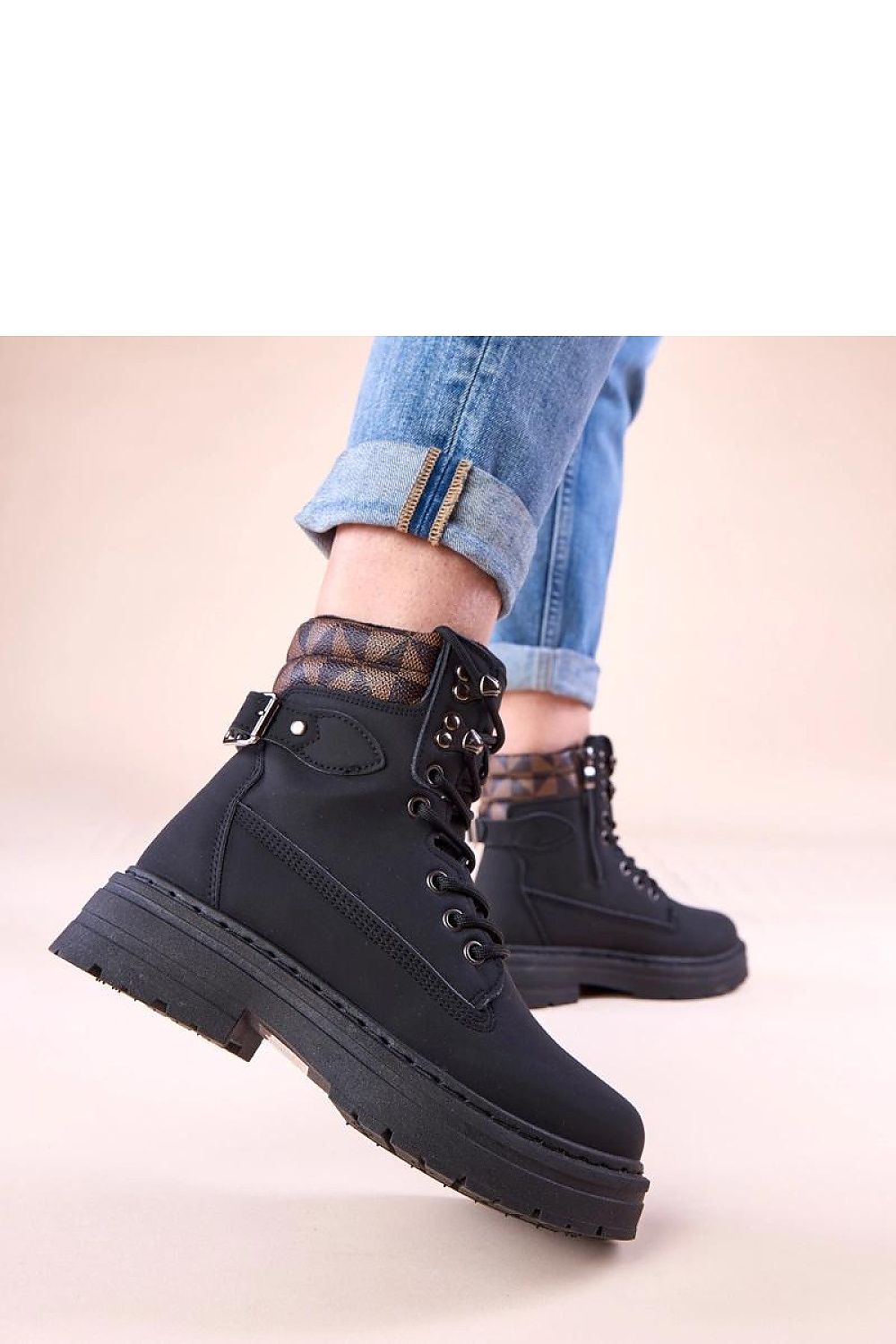  Scarpe trapper model 222375 Solea 