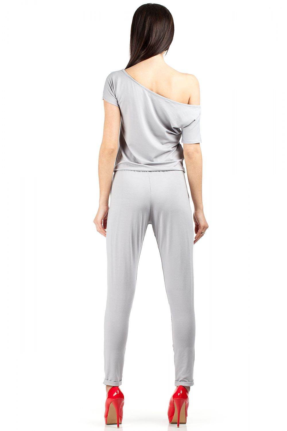 Tuta model 28572 Moe - Modern Vogue