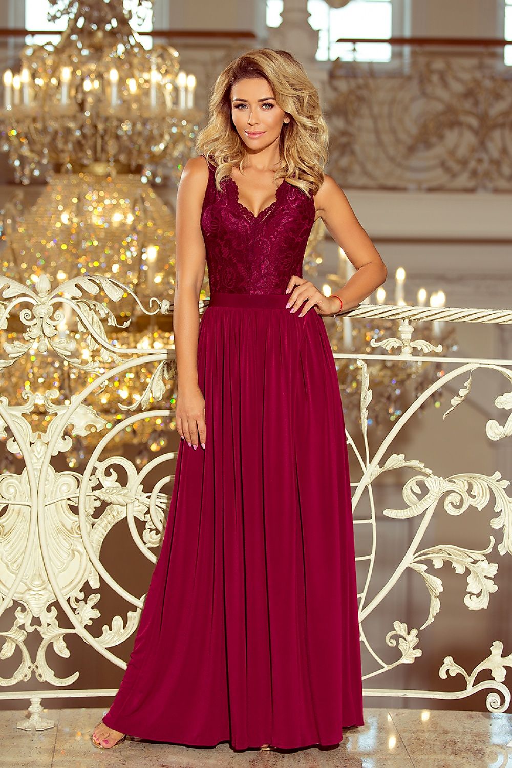  Vestito lungo model 124387 Numoco 