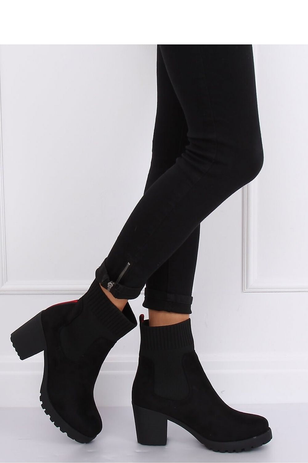  Scarpe con tacco model 135821 Inello 