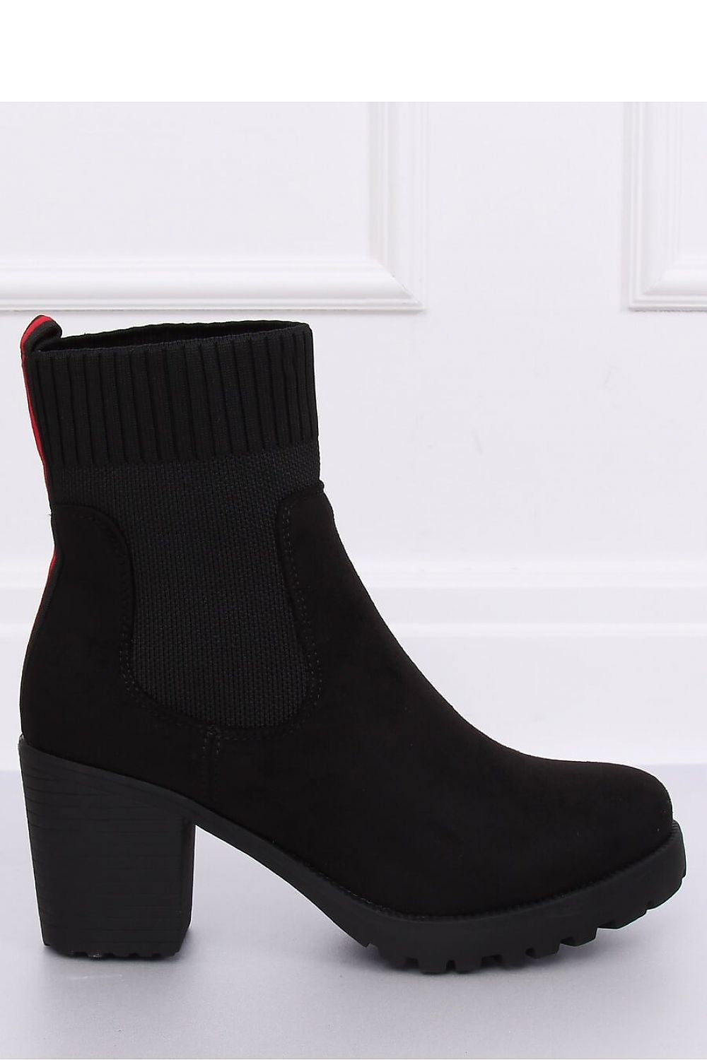  Scarpe con tacco model 135821 Inello 