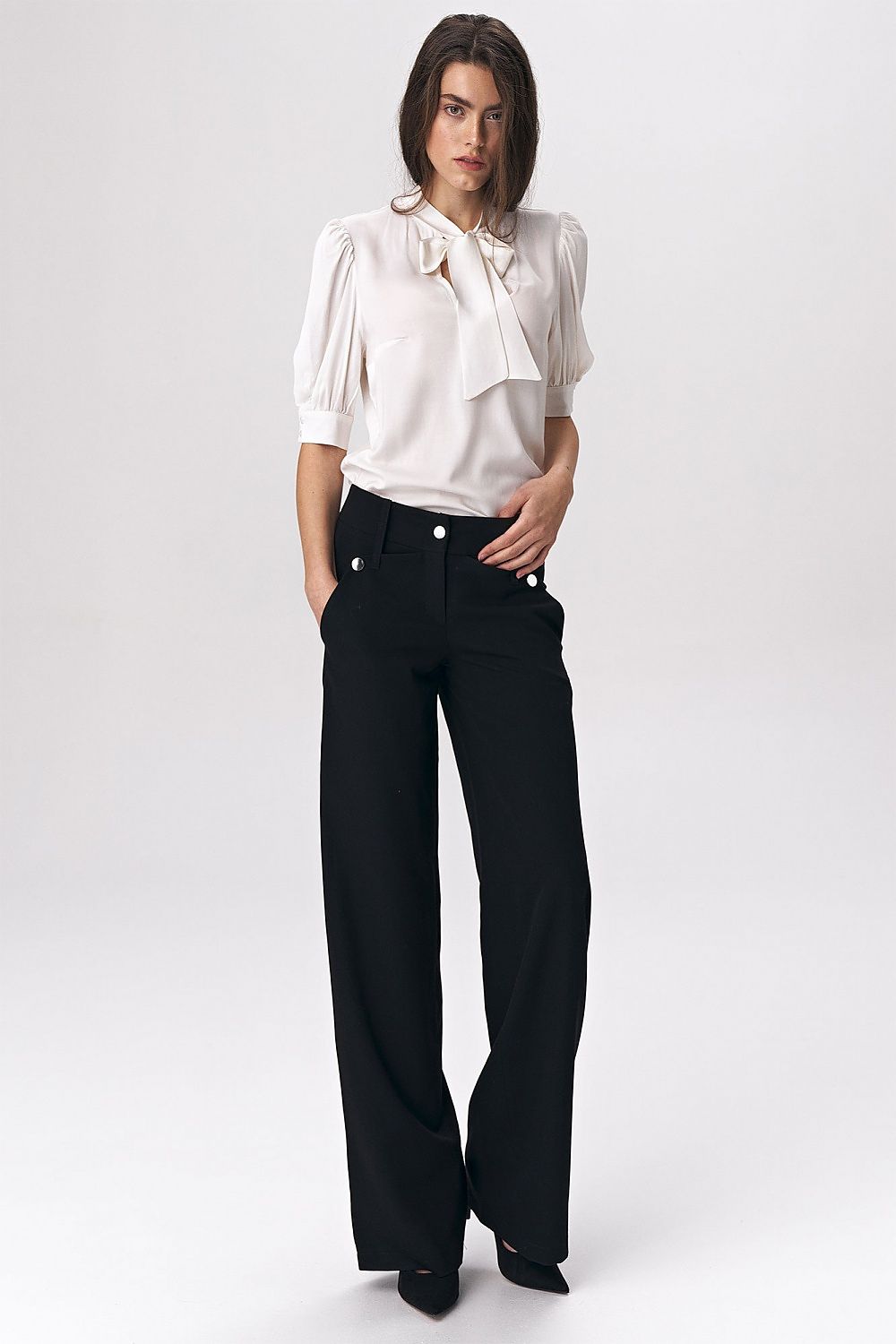  Pantaloni da donna model 140890 Nife 