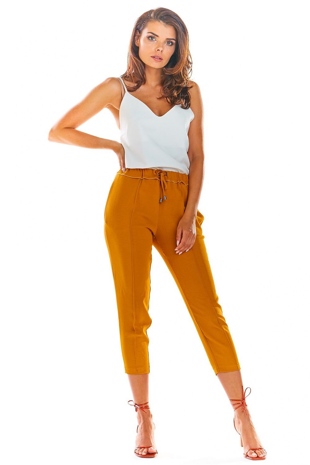  Pantaloni da donna model 144653 awama 