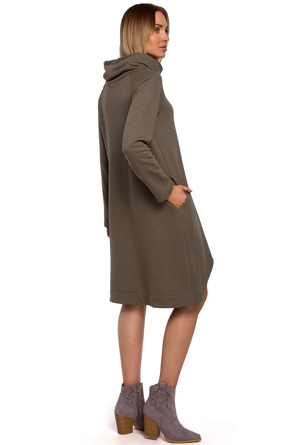  Vestito da giorno model 147952 Moe 