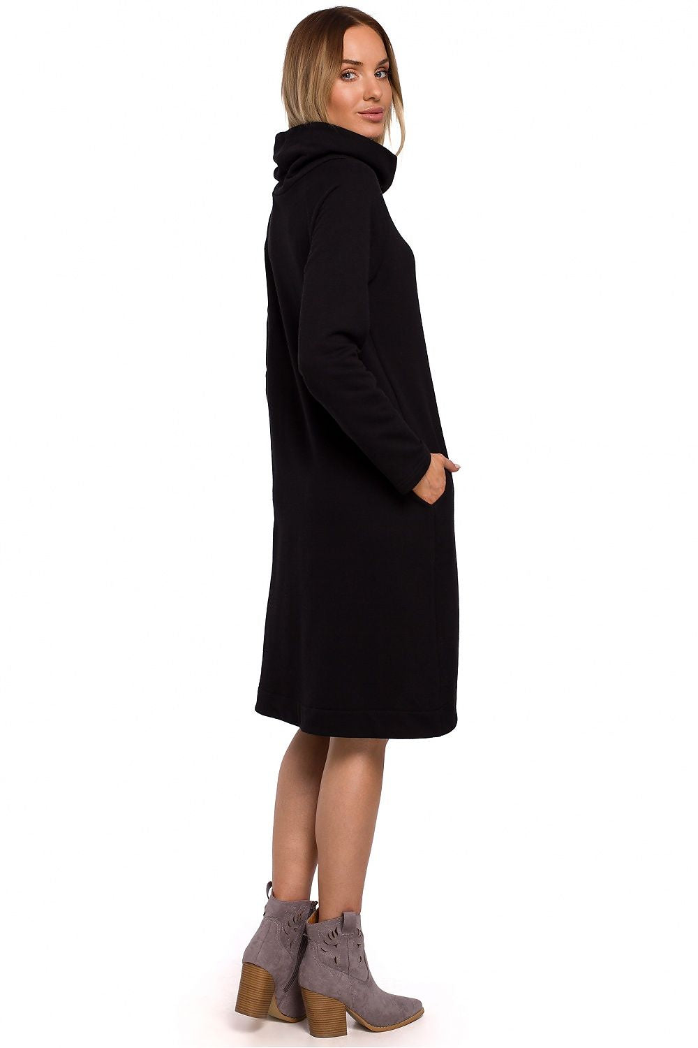  Vestito da giorno model 147955 Moe 