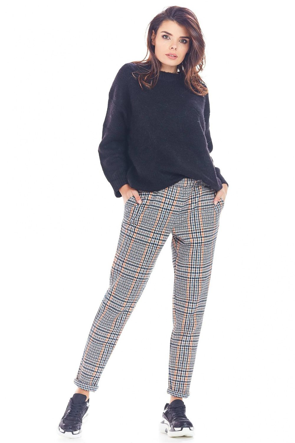  Pantaloni da donna model 148985 awama 