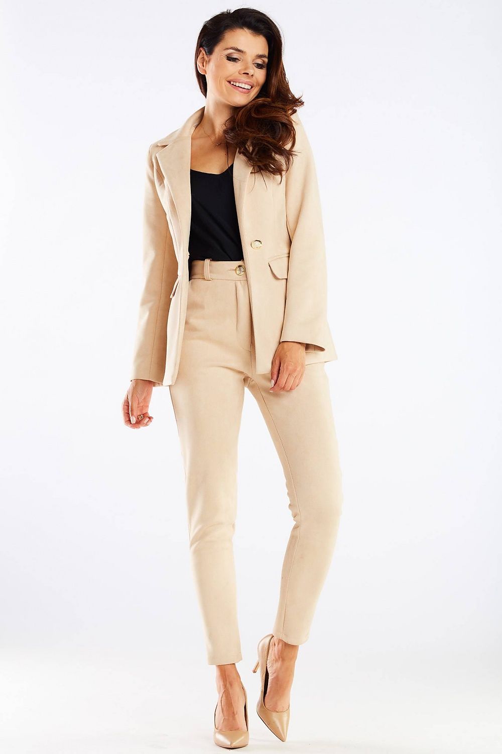  Pantaloni da donna model 159228 awama 