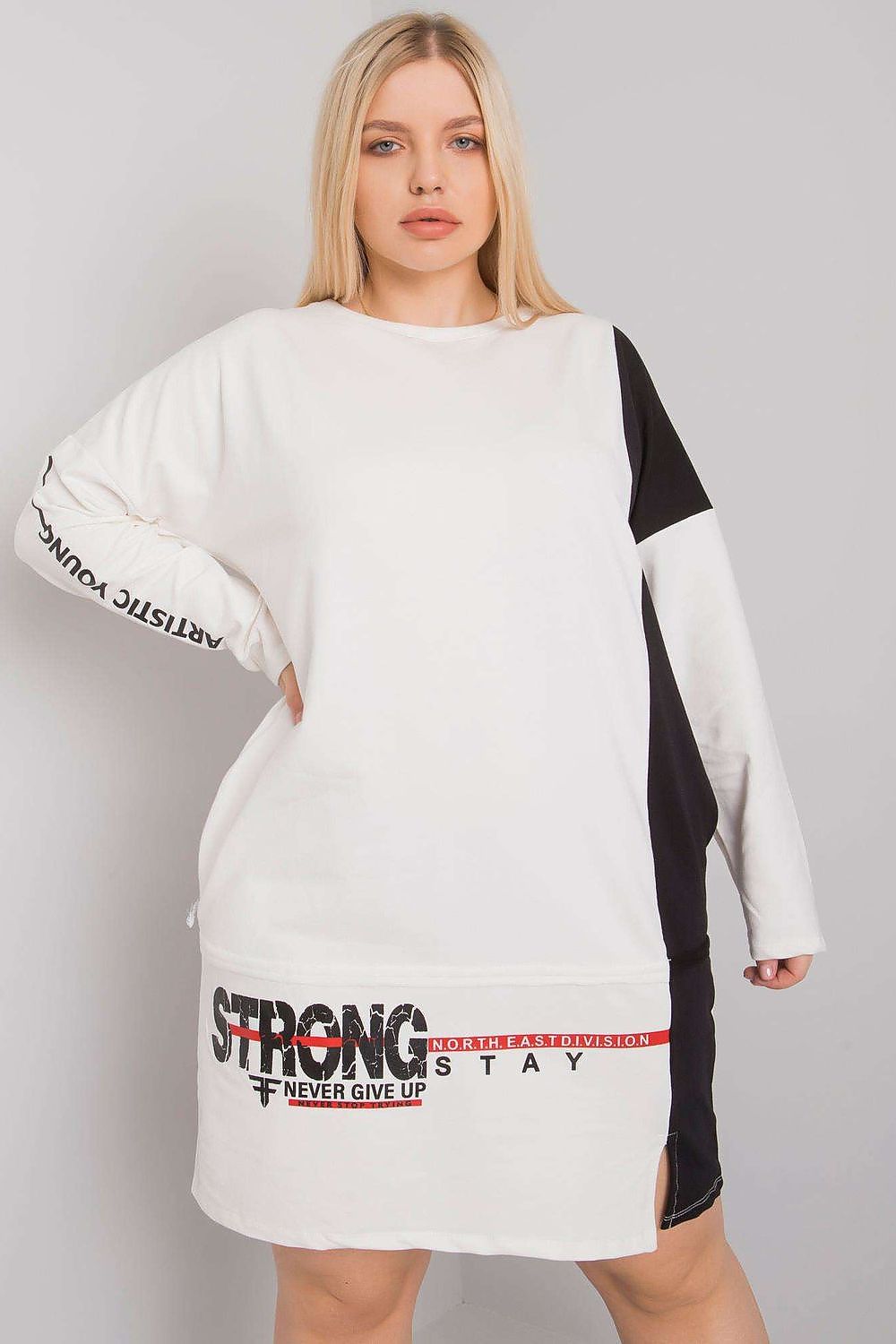  Vestito da giorno model 159974 Relevance 