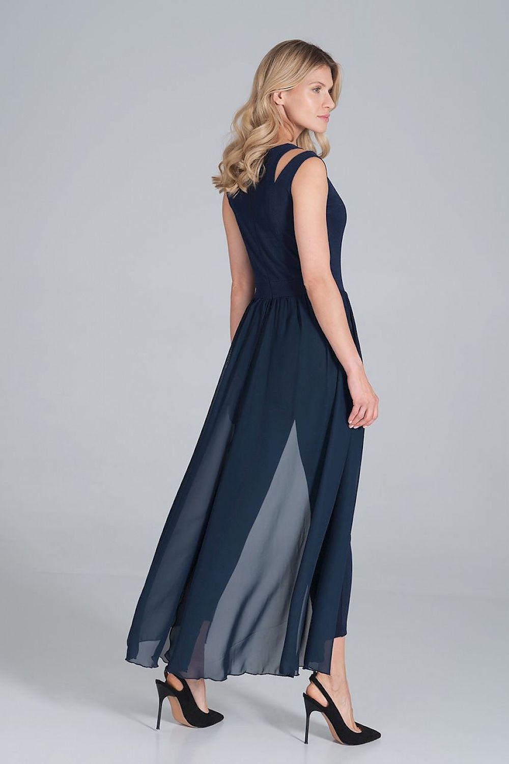  Tuta model 160976 Figl 