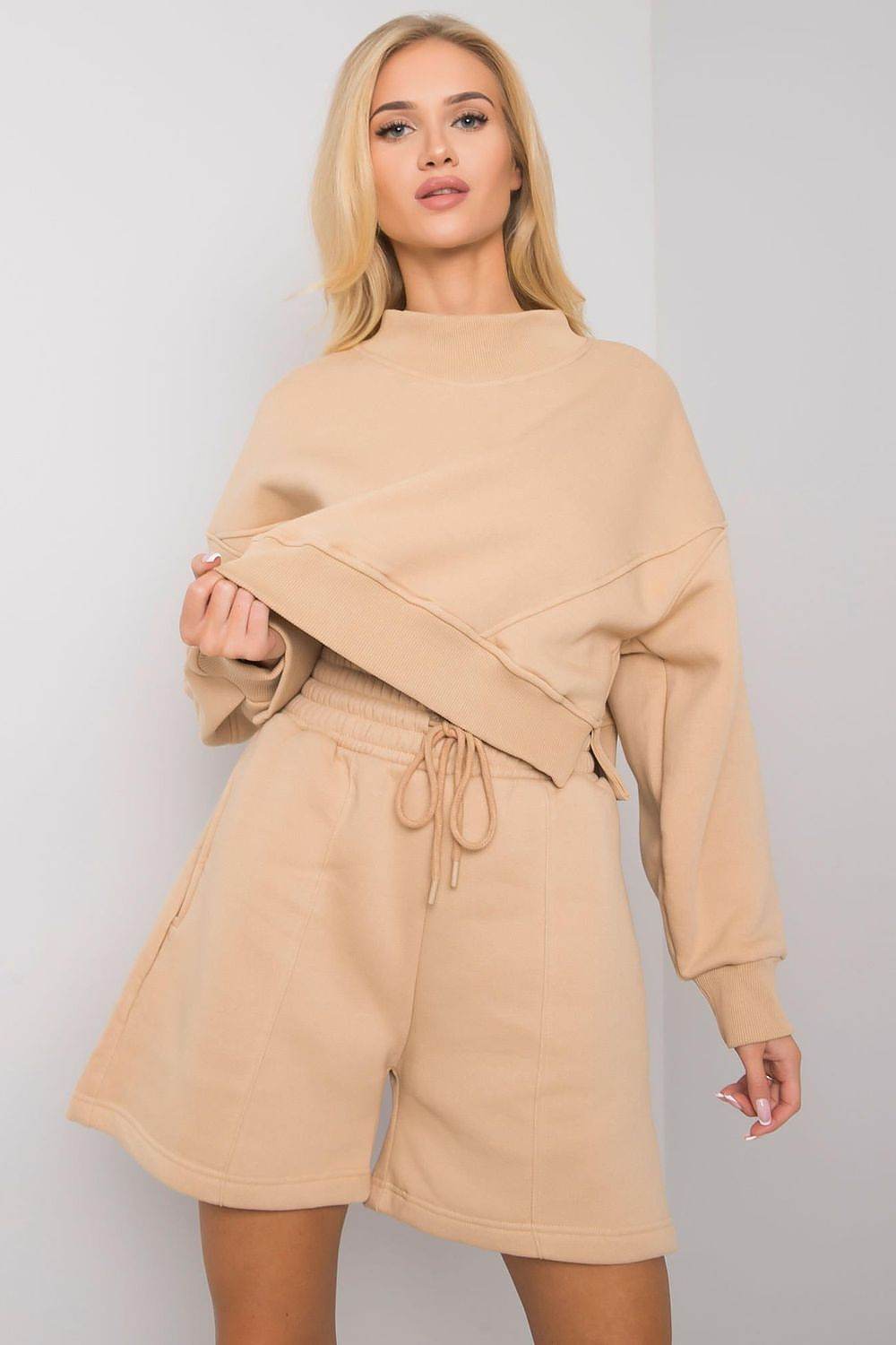 Pantaloncini corti donna – Moda estiva elegante | Modern Vogue - BFG - Modern Vogue