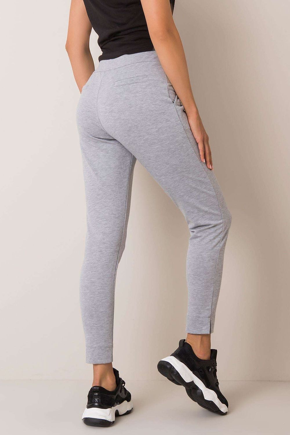  Pantaloni model 166241 BFG 