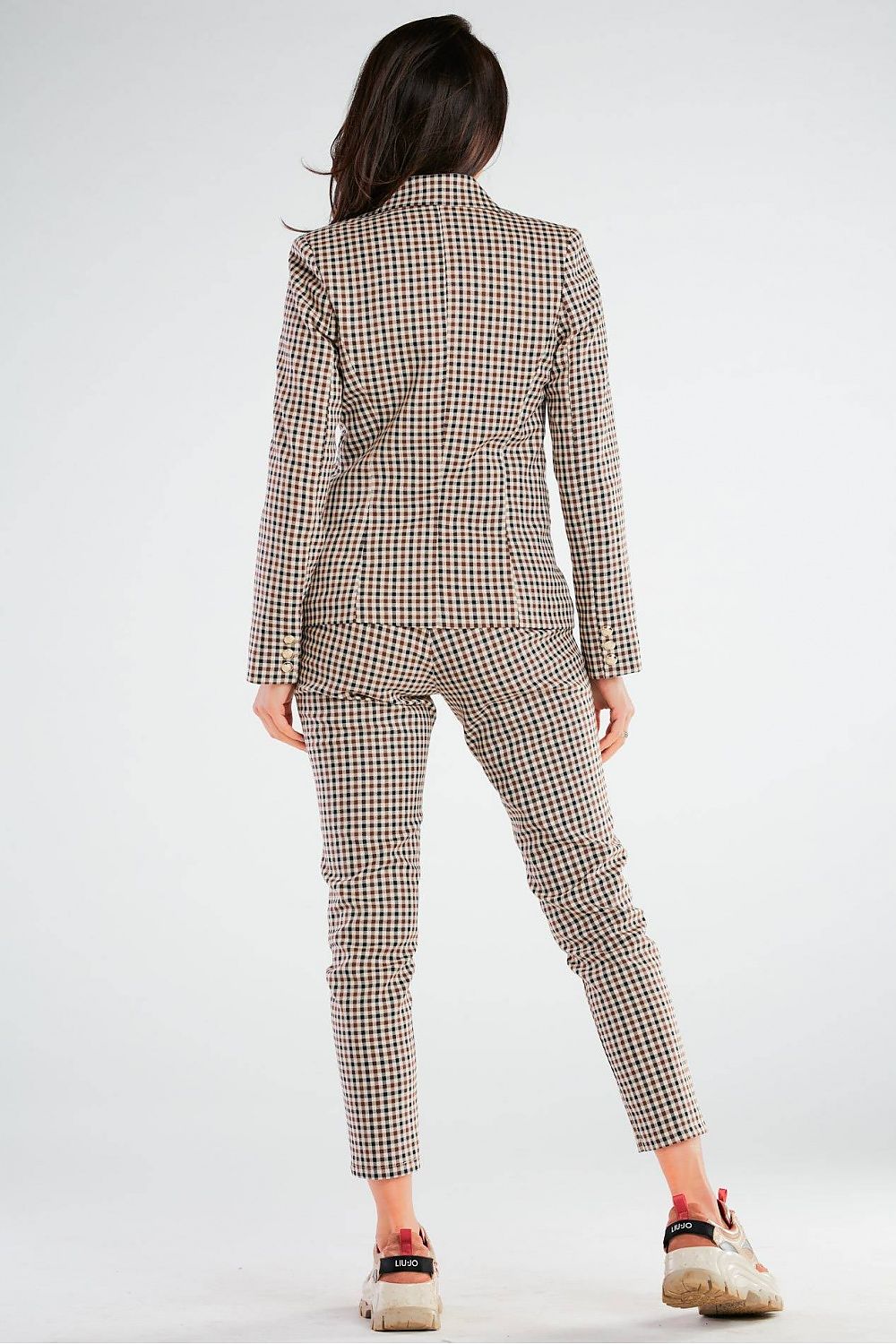  Pantaloni da donna model 166816 awama 