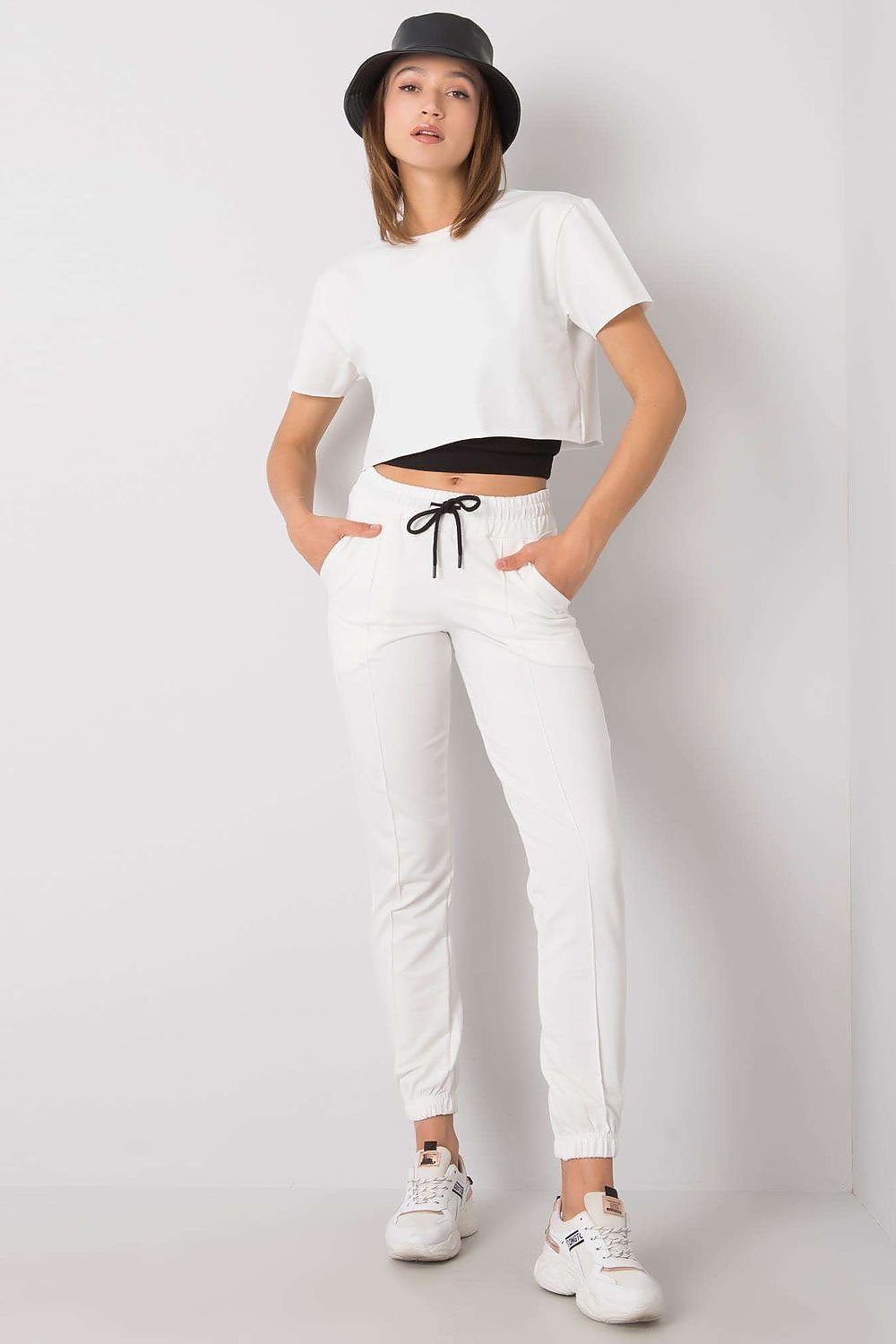  Pantaloni da donna model 168891 Rue Paris 