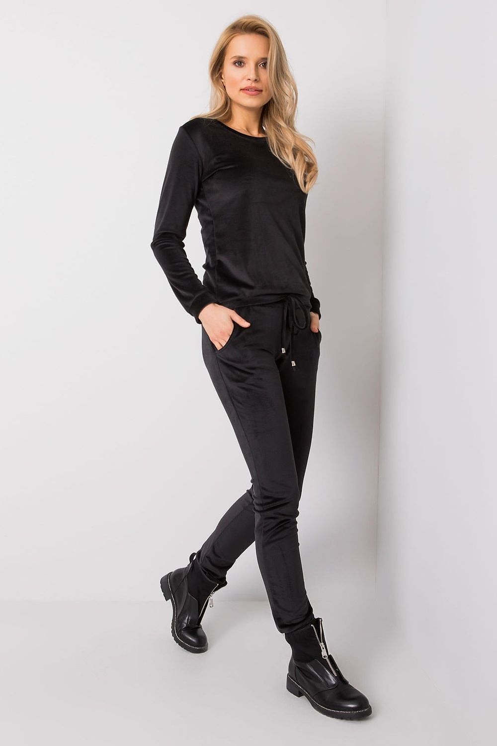 completo model 175110 Rue Paris 