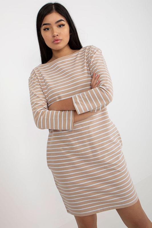  Vestito da giorno model 175409 Rue Paris 
