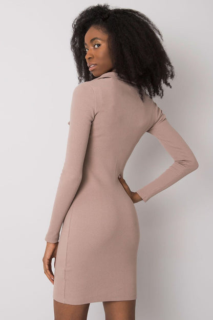  Vestito da giorno model 175444 Rue Paris 