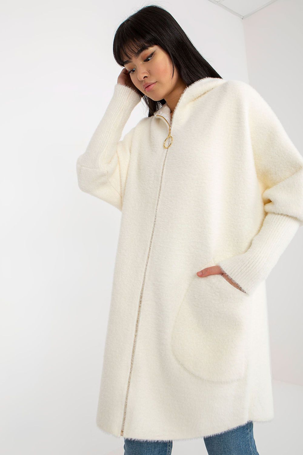  Cappotto model 175703 MBM 