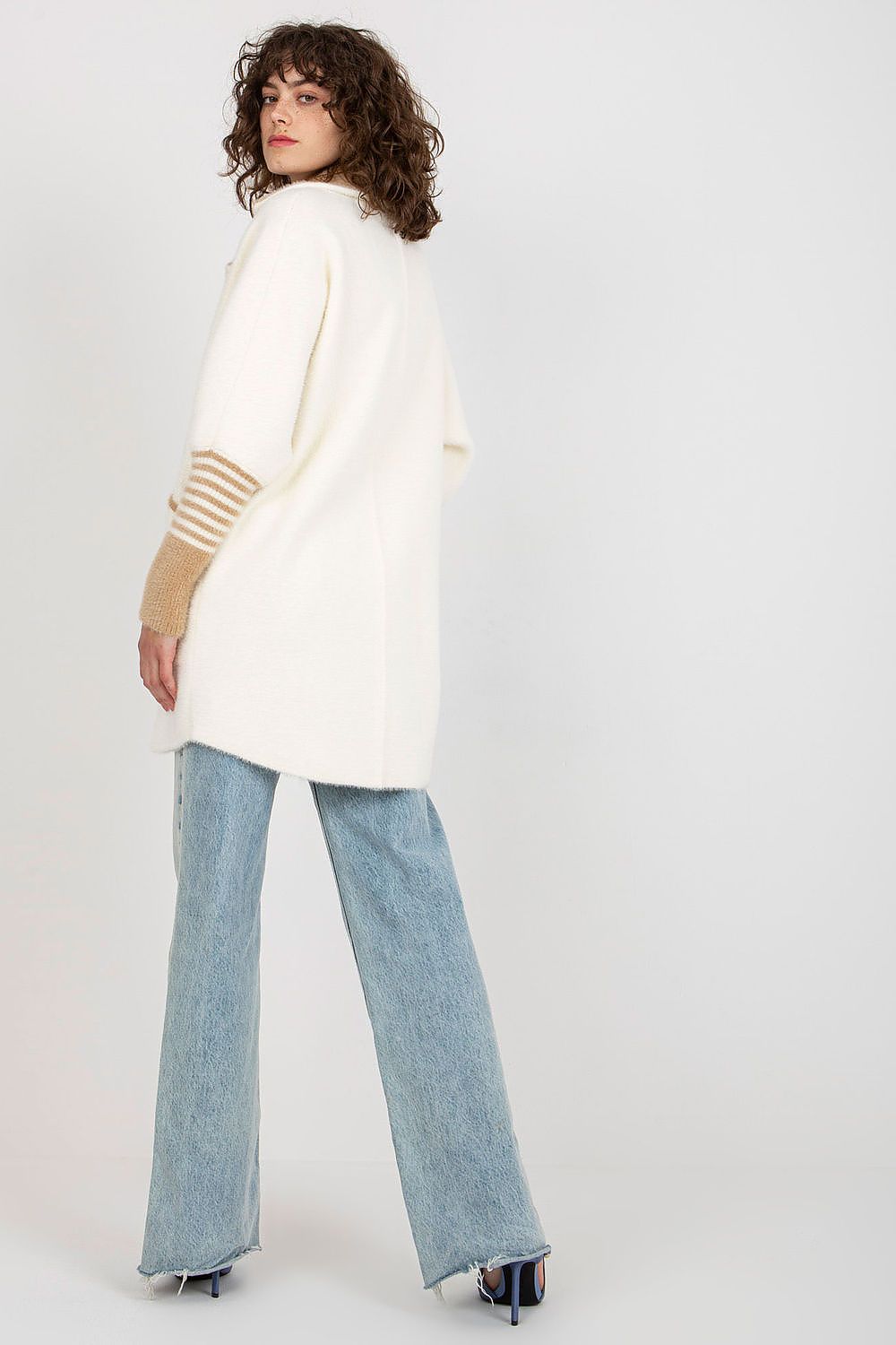  Cappotto model 175712 MBM 