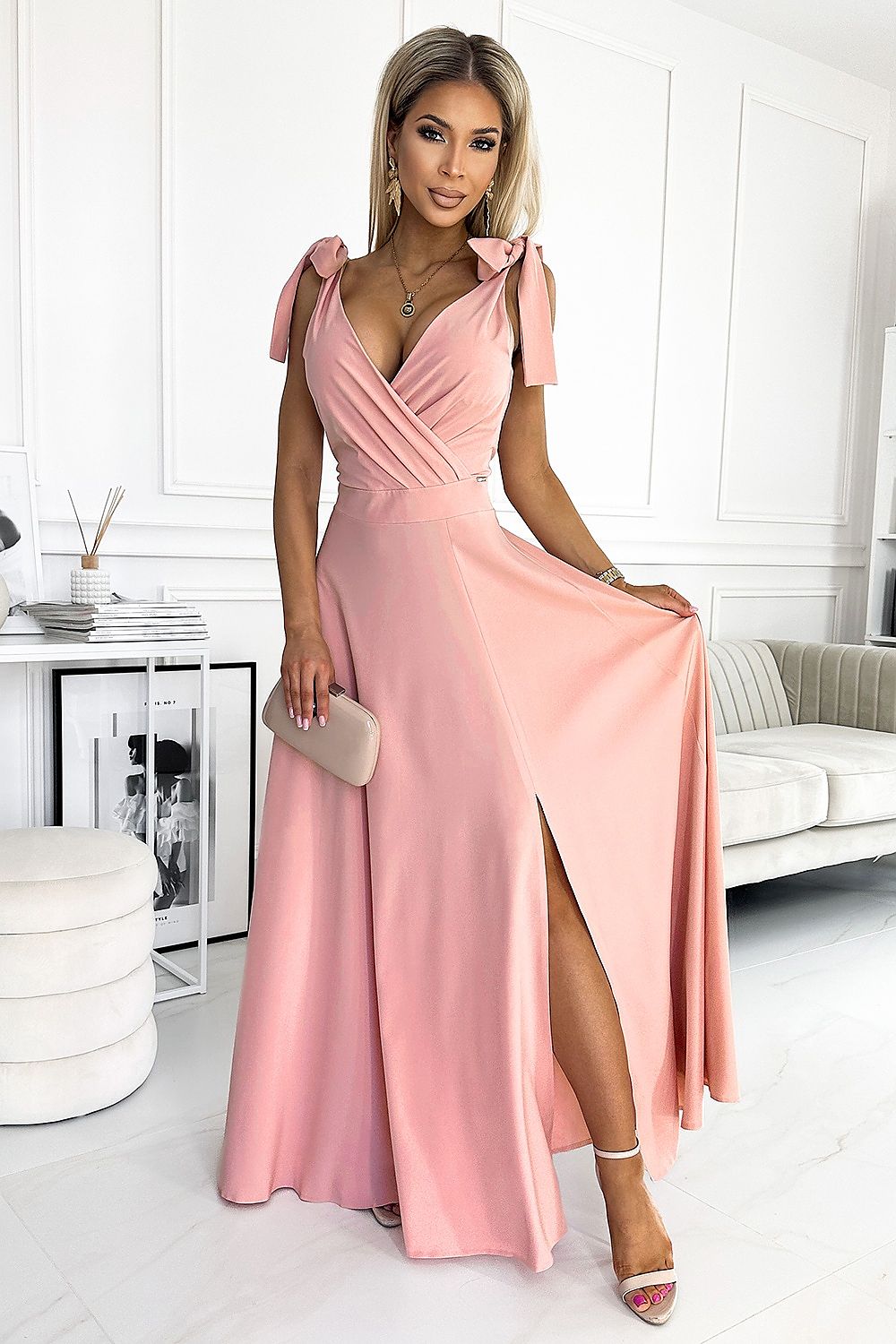  Vestito lungo model 177063 Numoco 