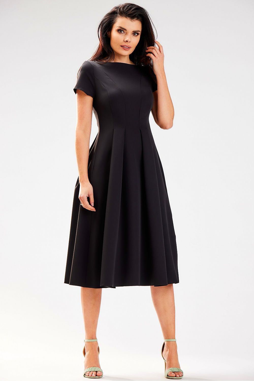  Vestito da giorno model 178676 awama 