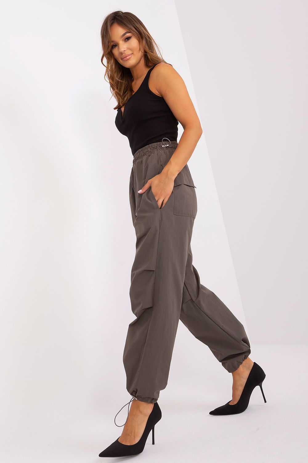  Pantaloni da donna model 182538 Och Bella 