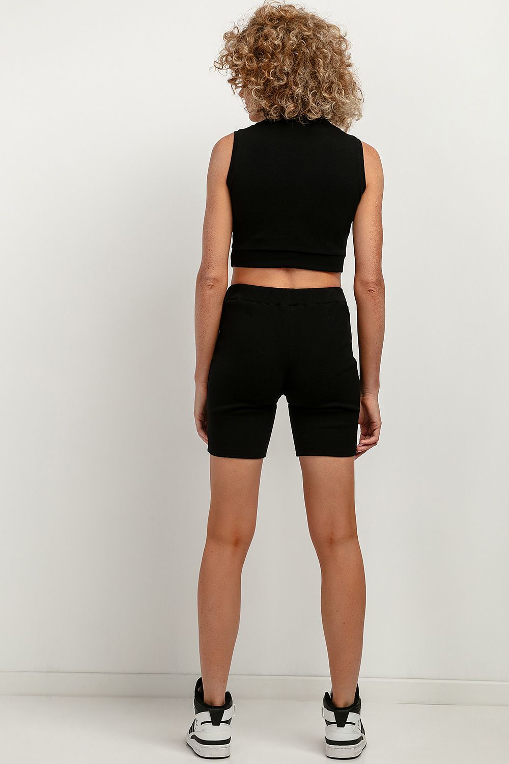  Pantaloncini model 183150 Tessita 