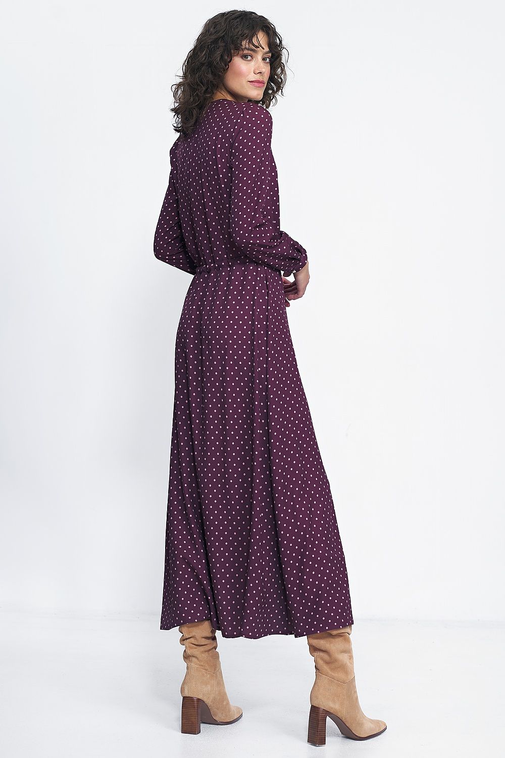  Vestito da giorno model 184599 Nife 