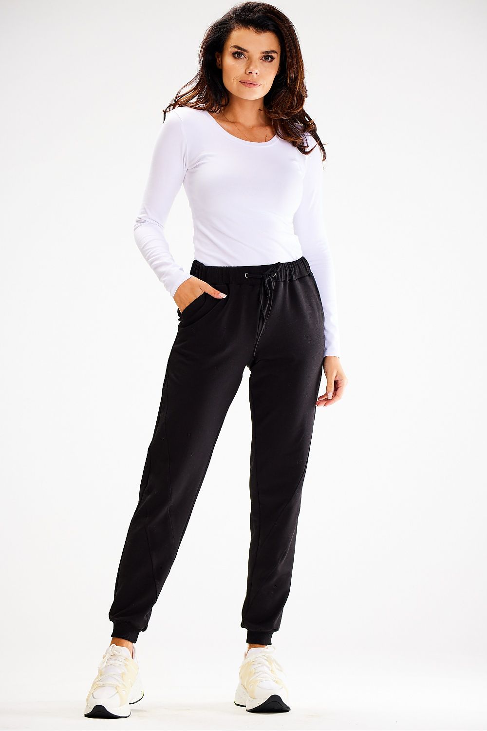  Pantaloni model 187143 awama 