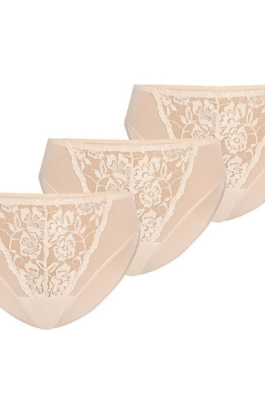 Tripack mutandine Teyli beige 182900 in rete elasticizzata e pizzo floreale disposte in fila